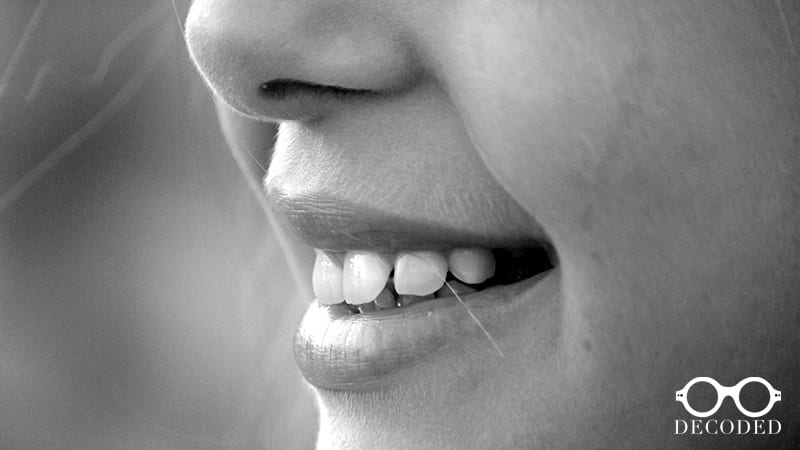 ways to naturally whiten teeth - kaia naturals